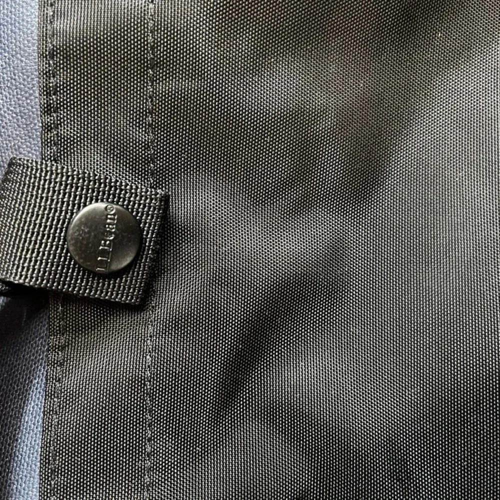 L.L. Bean bean navy